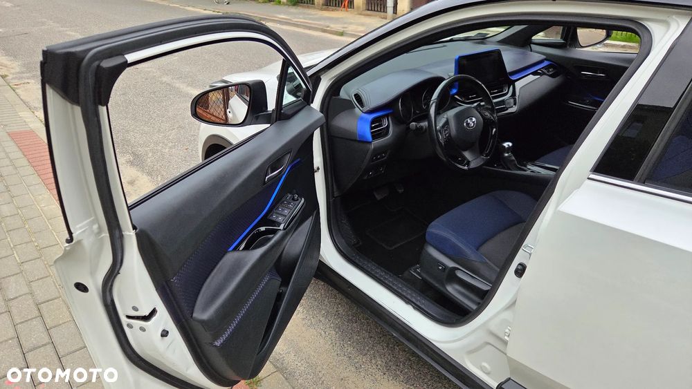 Toyota C-HR 1.8 Hybrid Prestige - 37