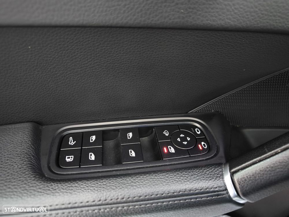 Porsche Cayenne Coupé E-Hybrid Platinum Edition - 29