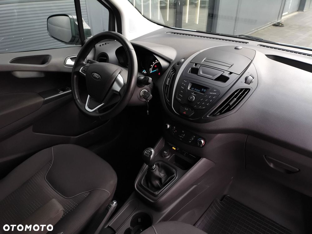 Ford transit-courier Trend - 24