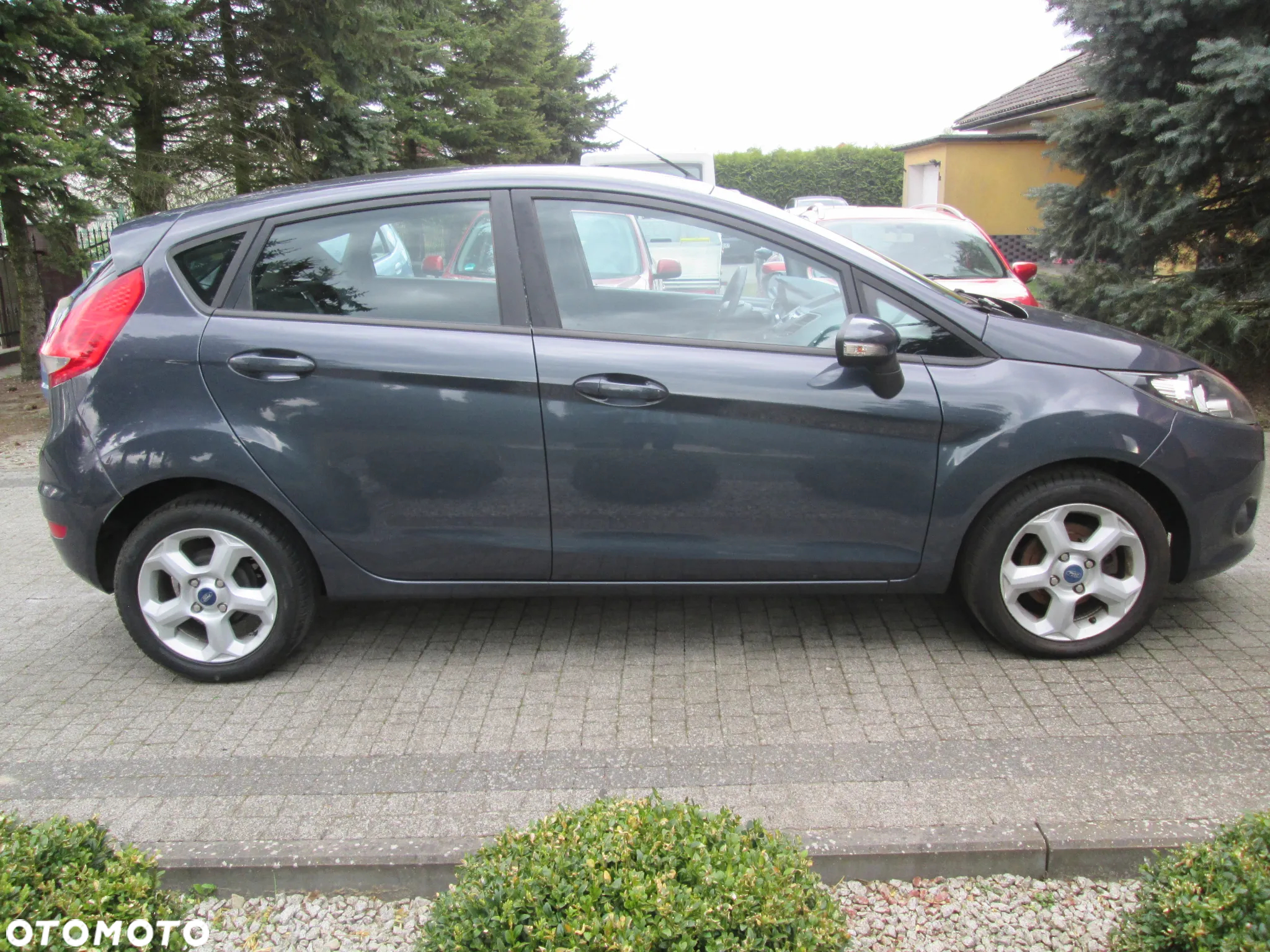 Ford Fiesta 1.25 Ambiente - 8