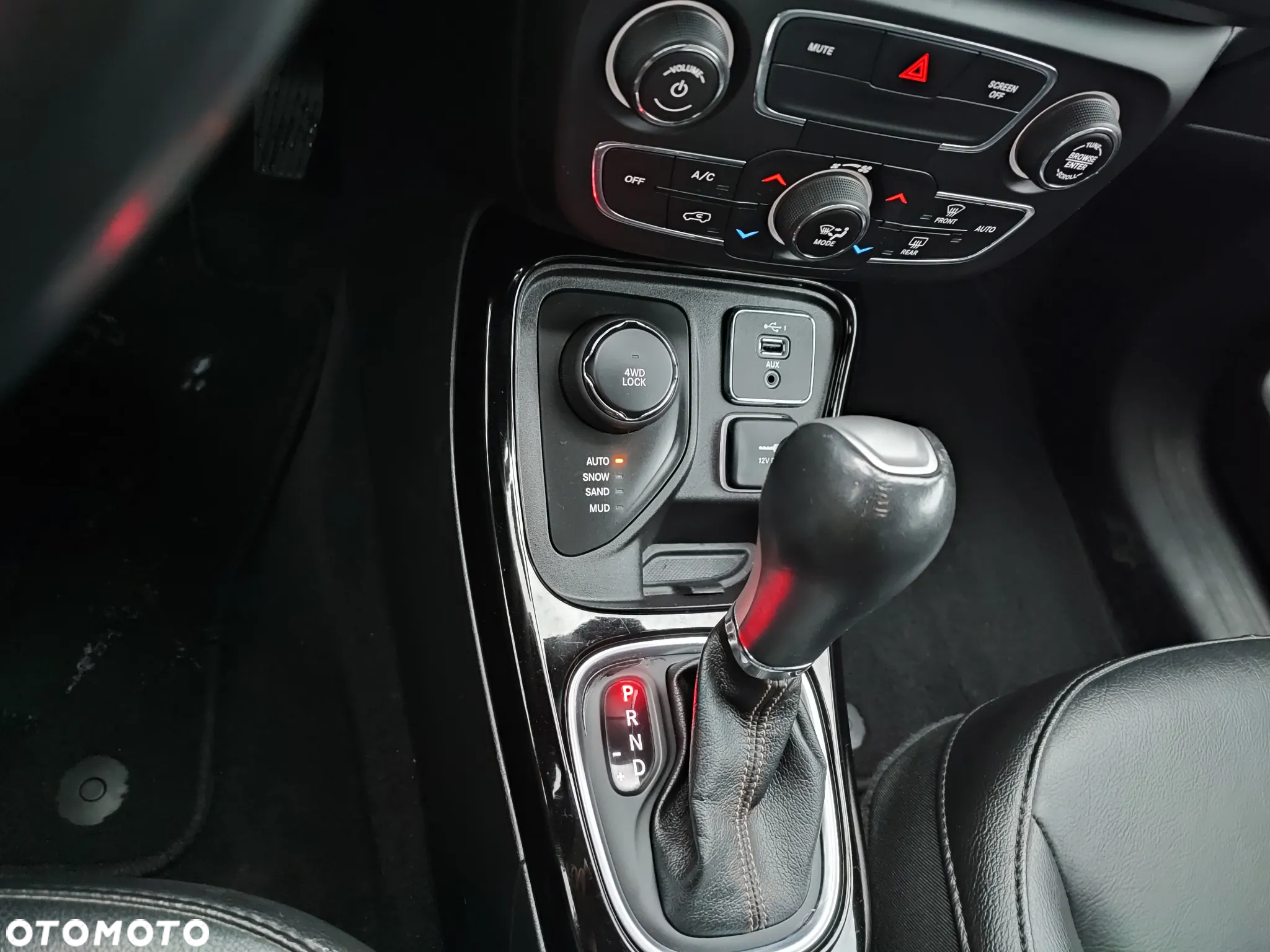 Jeep Compass - 3