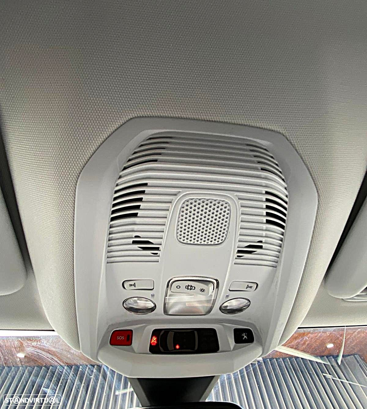 Peugeot 3008 1.2 PureTech Allure Pack EAT8 - 25