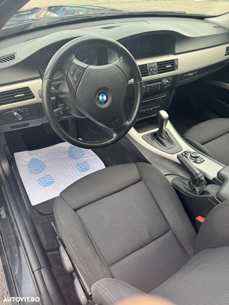 BMW Seria 3 320d Efficient Dynamic Edition Aut. Blue Performan - 12