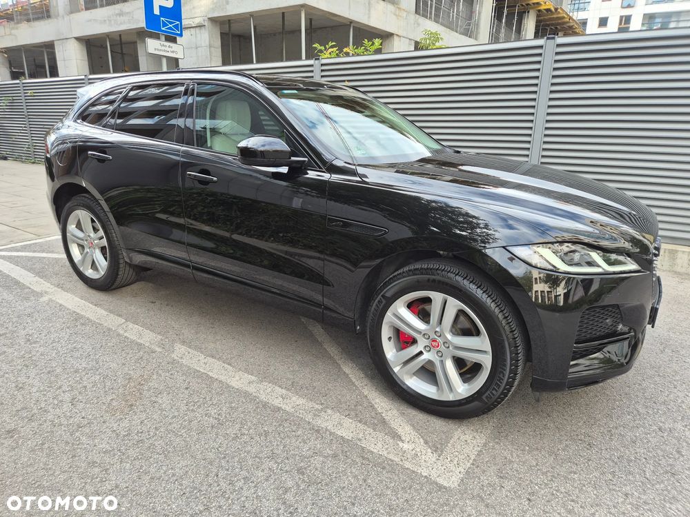 Jaguar F-Pace - 2