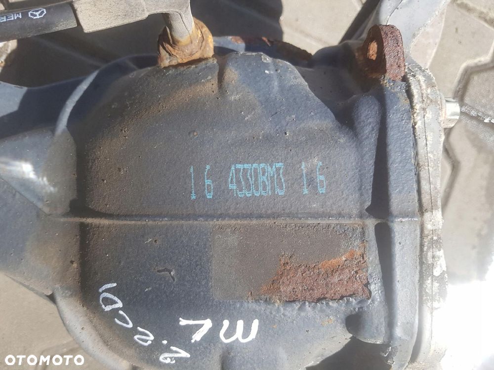 MERCEDES ML W166 12r- 2.2 CDI DYFER MOST TYŁ - 4