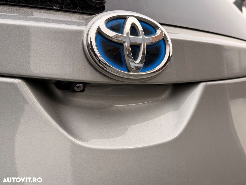 Toyota Auris ver-1-4-d--4d-unique - 15