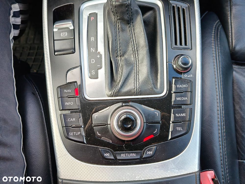 Audi A5 Coupé 2.7 TDI DPF multitronic - 15