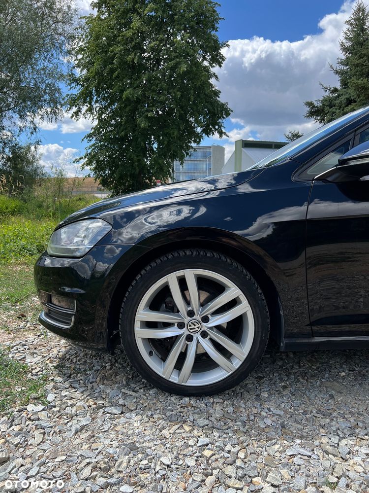 Volkswagen Golf - 5