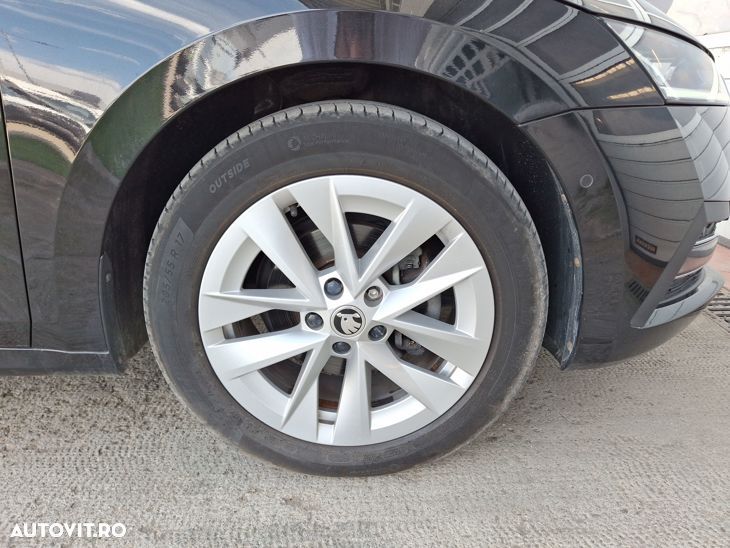 Skoda Octavia 2.0 TDI DSG Clever - 16