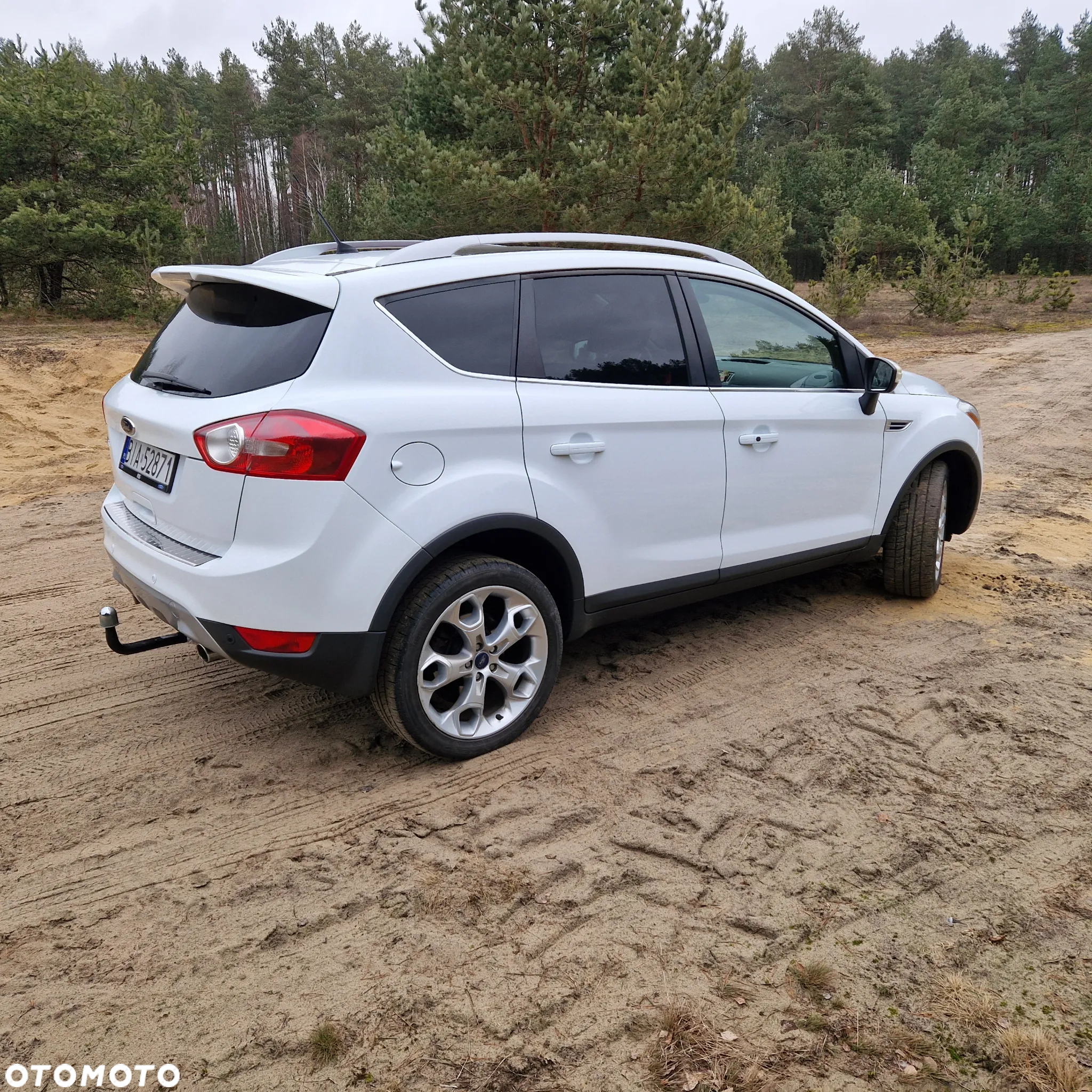 Ford Kuga - 4