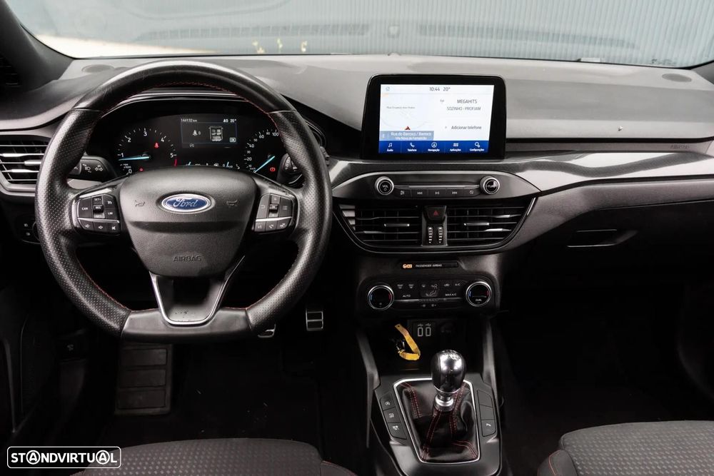 Ford Focus SW — fotografia 10