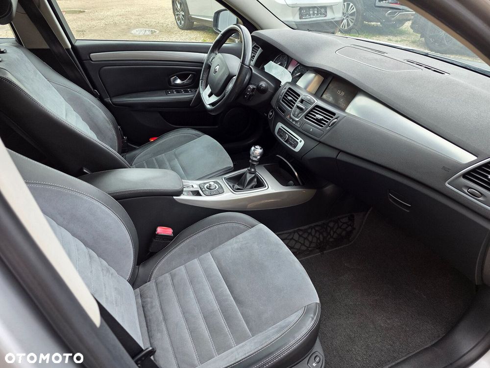 Renault Laguna - 12