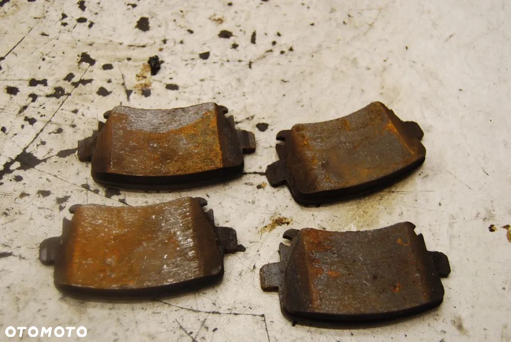 KLOCKI HAMULCOWE TYŁ TYLNE TRW SKODA OCTAVIA II 2.0 TFSI AUDI A3 8P VW SEAT - 2