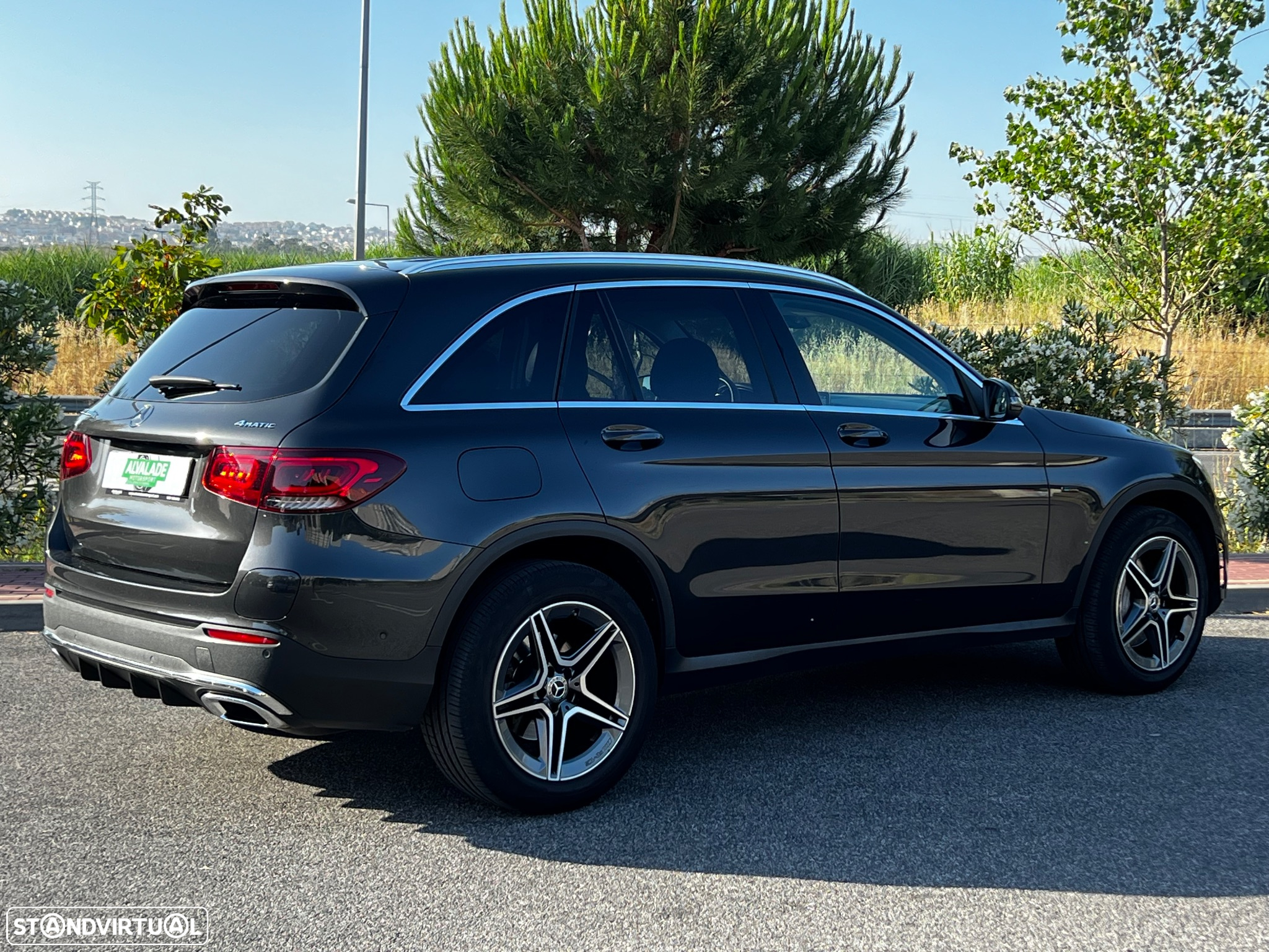 Mercedes-Benz GLC 300 de 4Matic - 10