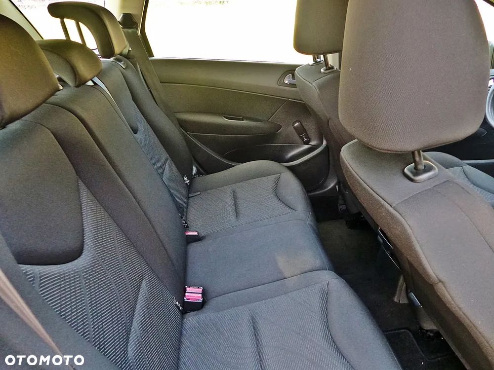 Peugeot 308 120 VTi Millesim 200 - 24