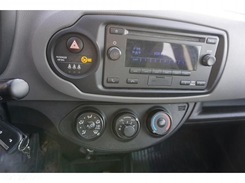 Toyota Yaris - 20
