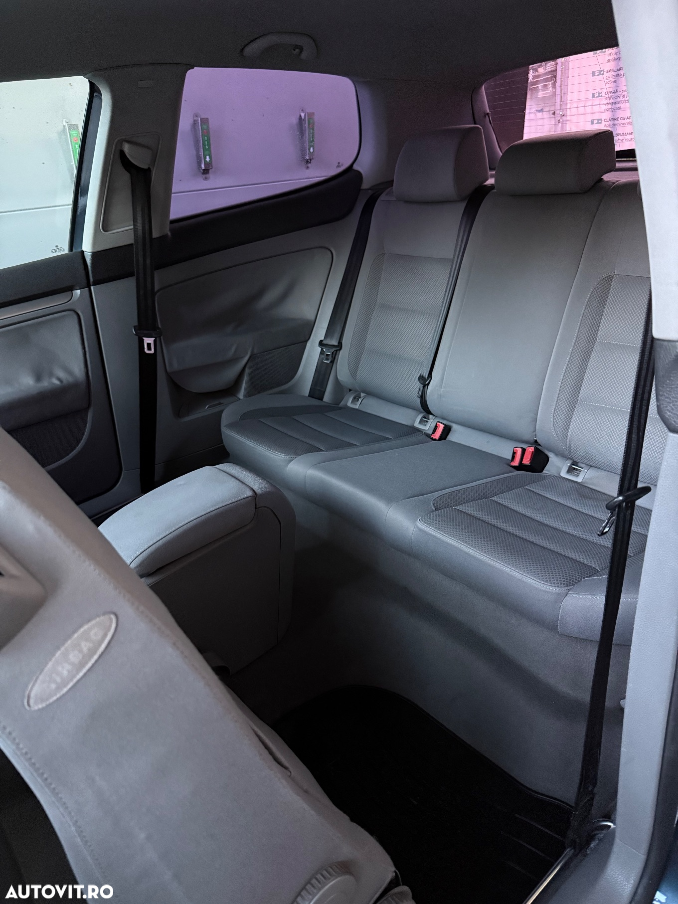 Volkswagen Golf 2.0 TDI Sportline - 8