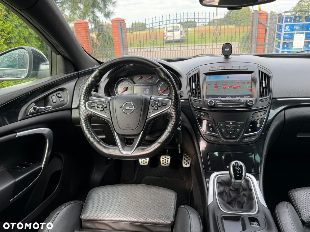 Opel Insignia 2.0 T Cosmo S&S - 30