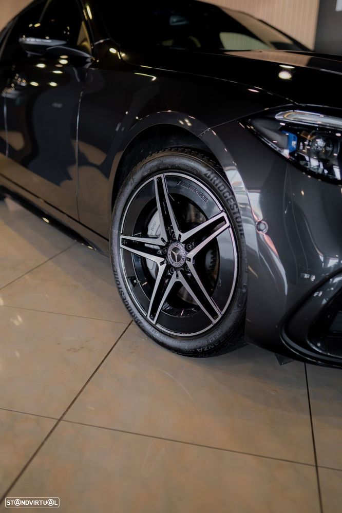 Mercedes-Benz C 300 e AMG Line - 7