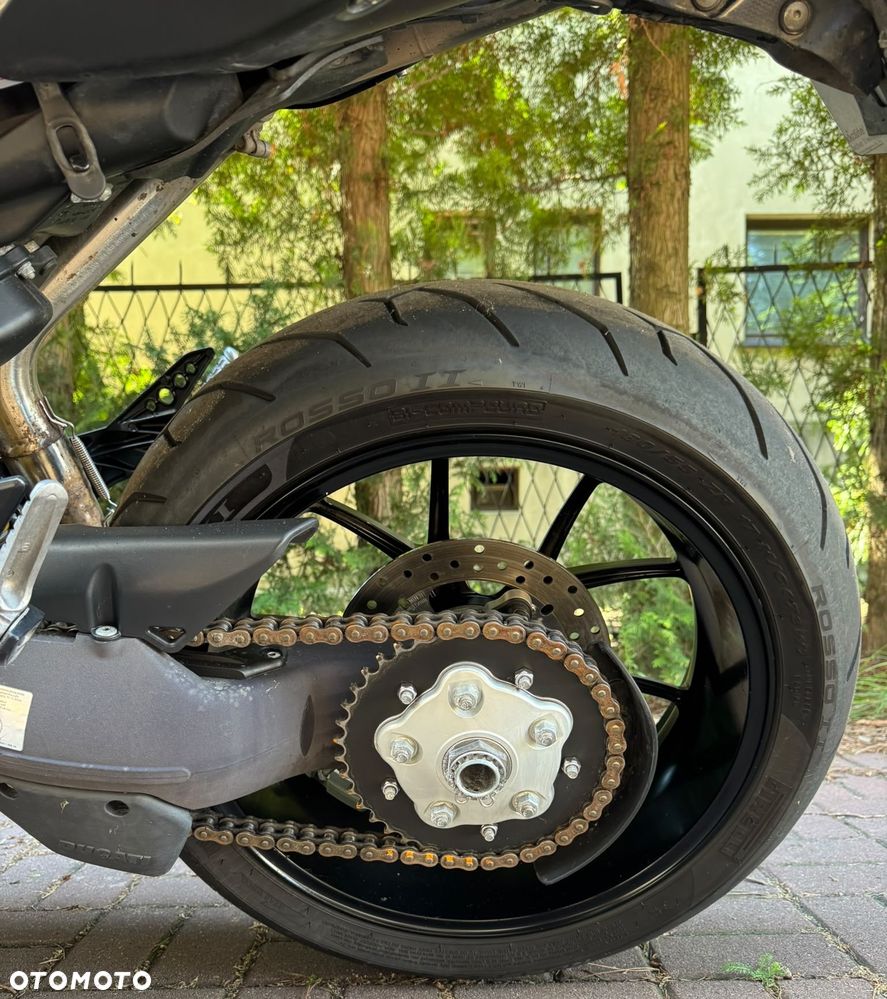Ducati Hypermotard - 5