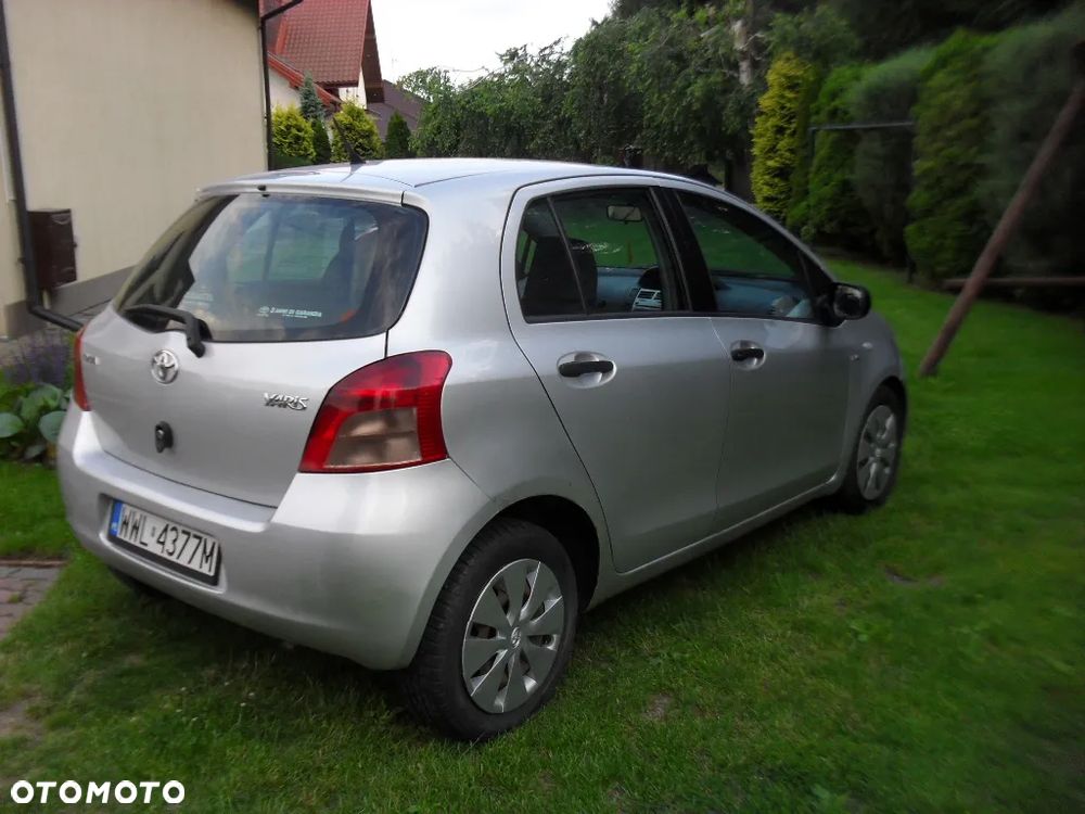 Toyota Yaris 1.4 D-4D Luna - 3