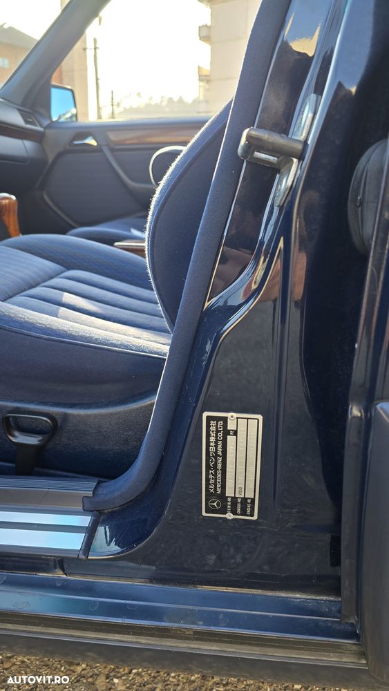 Mercedes-Benz W124 - 4