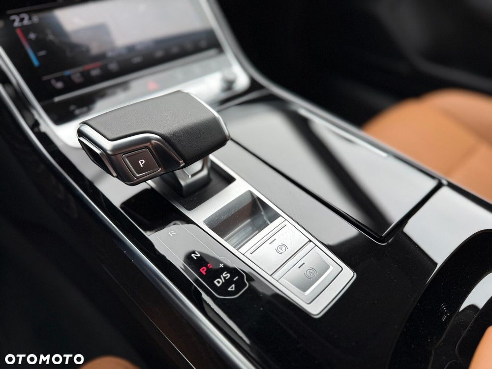 Audi A8 - 27