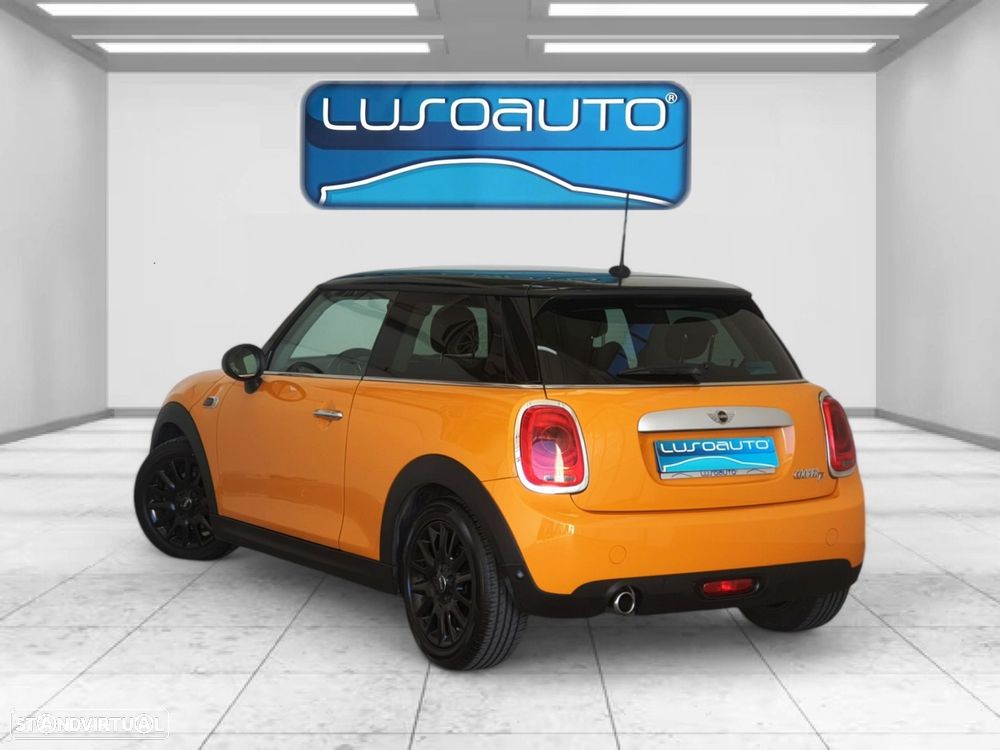 MINI 3 Portas Cooper D - 9