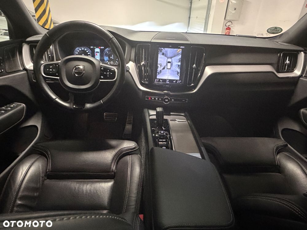 Volvo XC 60 - 32