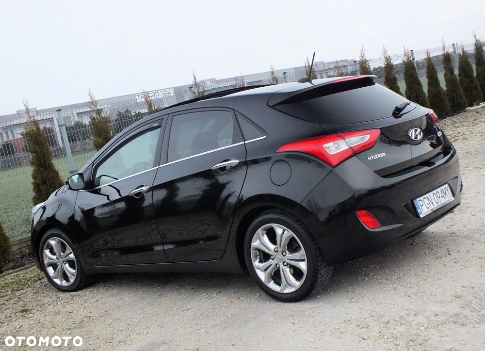 Hyundai i30 blue 1.6 GDI Passion - 3