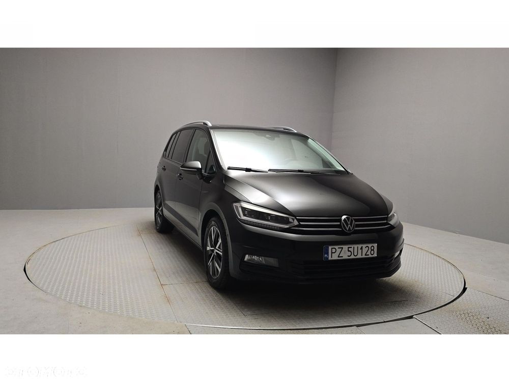 Volkswagen Touran - 5