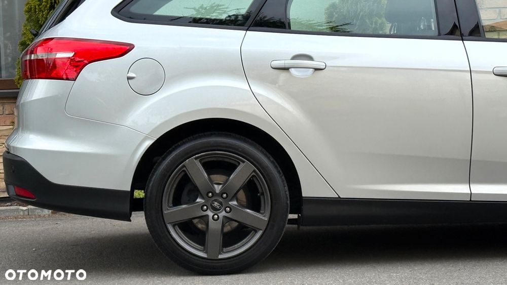 Ford Focus - 19