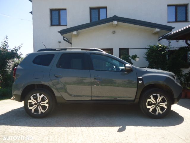 Dacia Duster ECO-G 100 Prestige Plus - 8