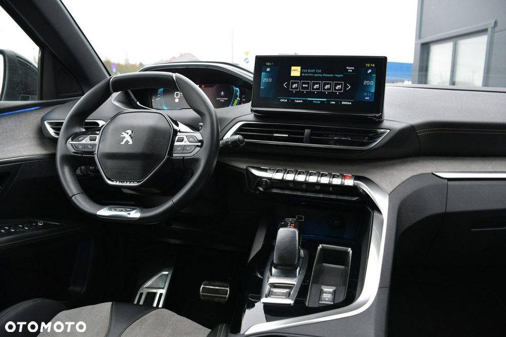 Peugeot 3008 1.6 PureTech HYbrid GT Line S&S EAT8 - 19