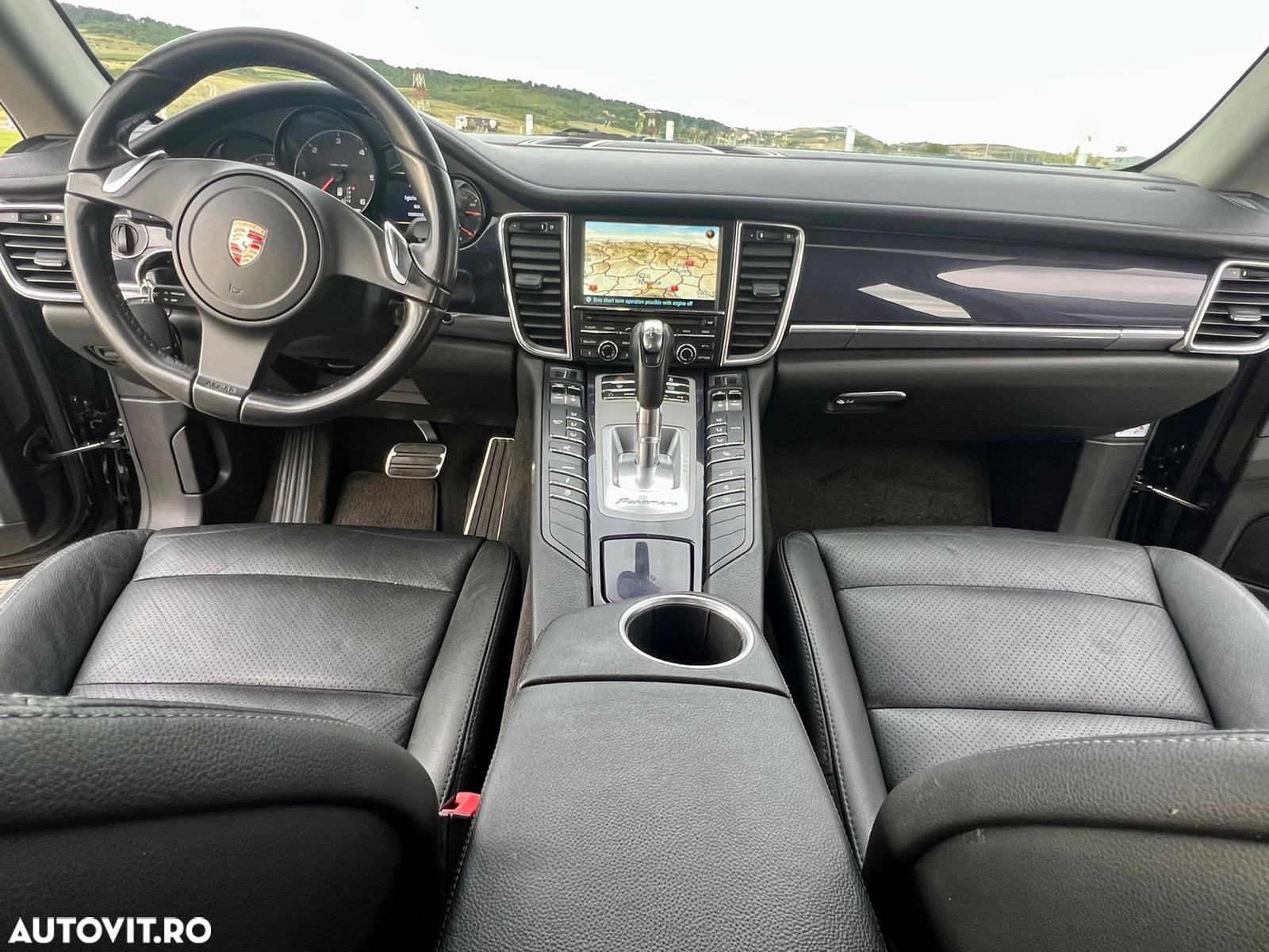 Porsche Panamera Diesel - 8