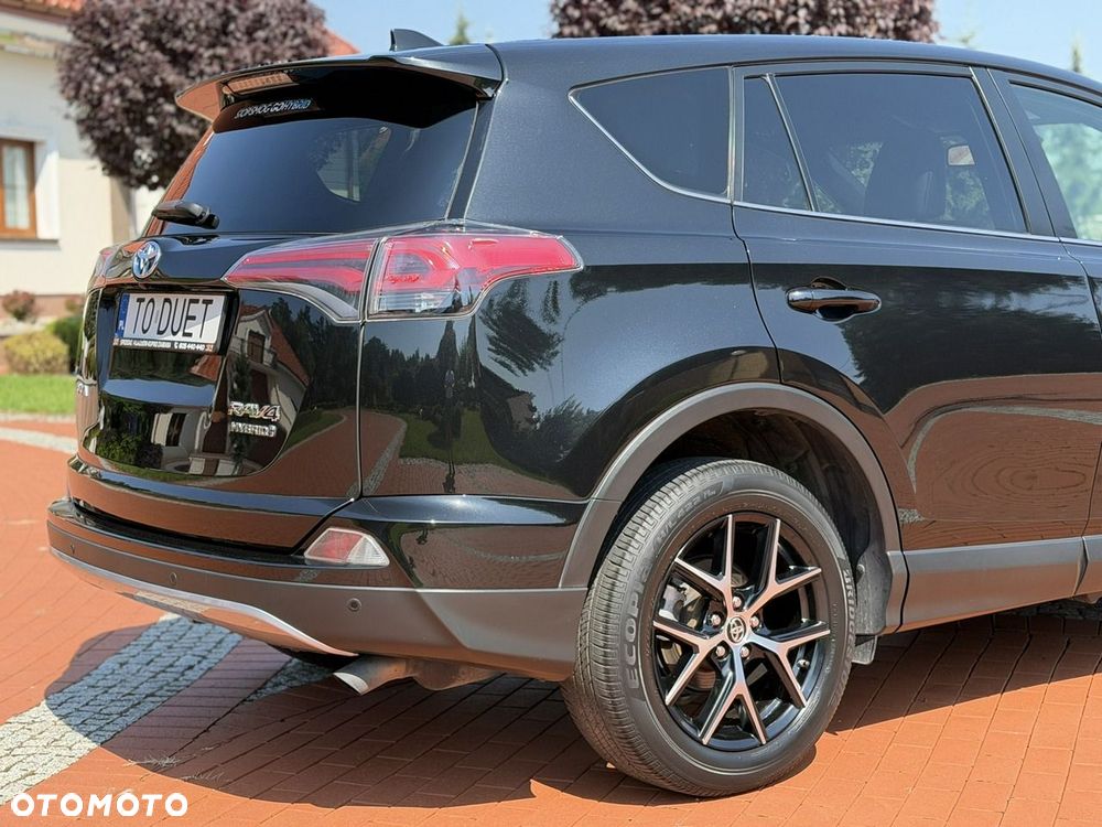 Toyota RAV4 - 12