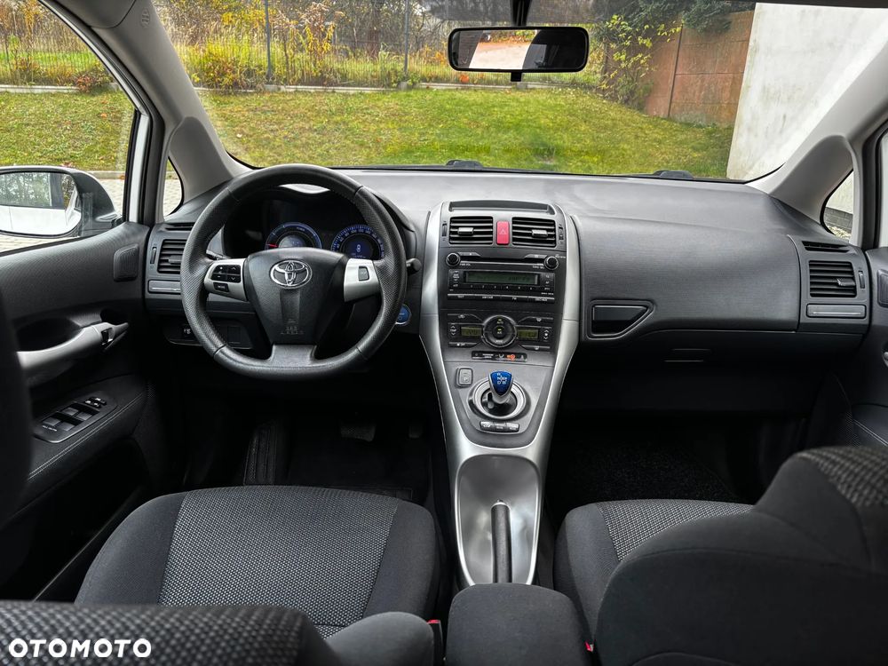 Toyota Auris 1.8 HSD Luna - 15