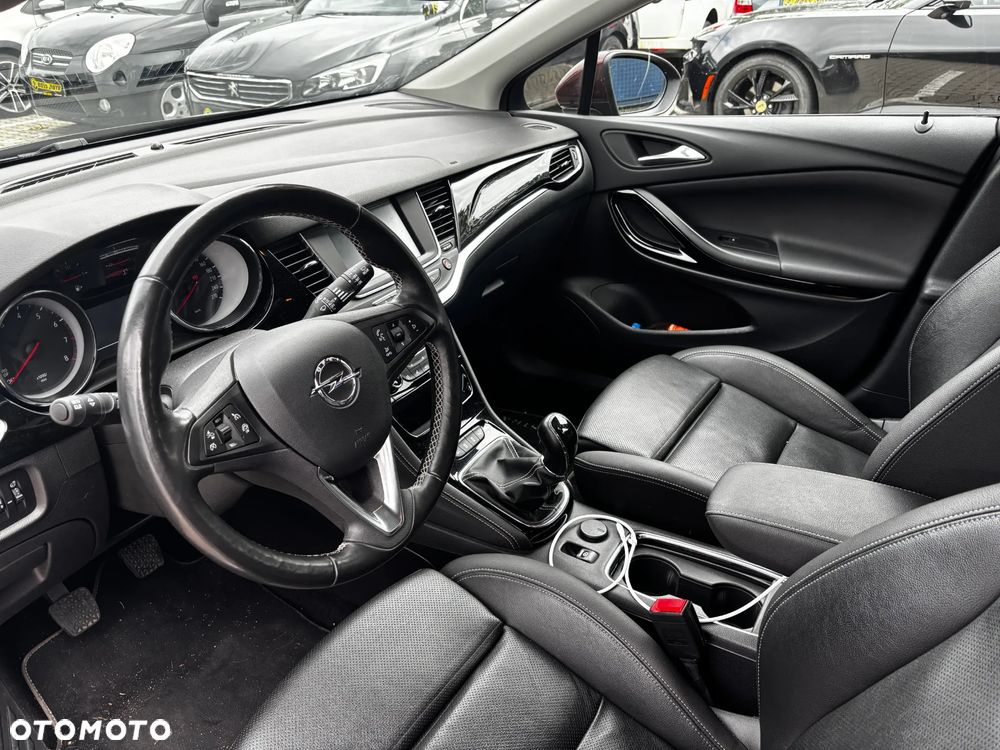 Opel Astra 1.6 Turbo Start/Stop Innovation - 15