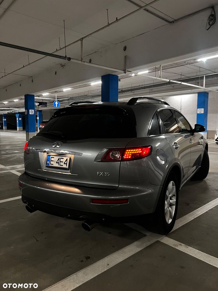 Infiniti FX FX35 - 4