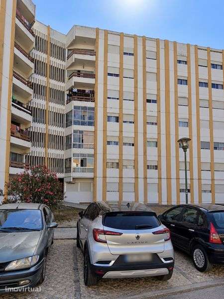 Apartamento T3 bem localizado, Afonsoeiro-Montijo - Grande imagem: 2/11