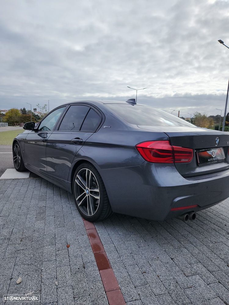 BMW 330 e iPerformance Pack M - 3