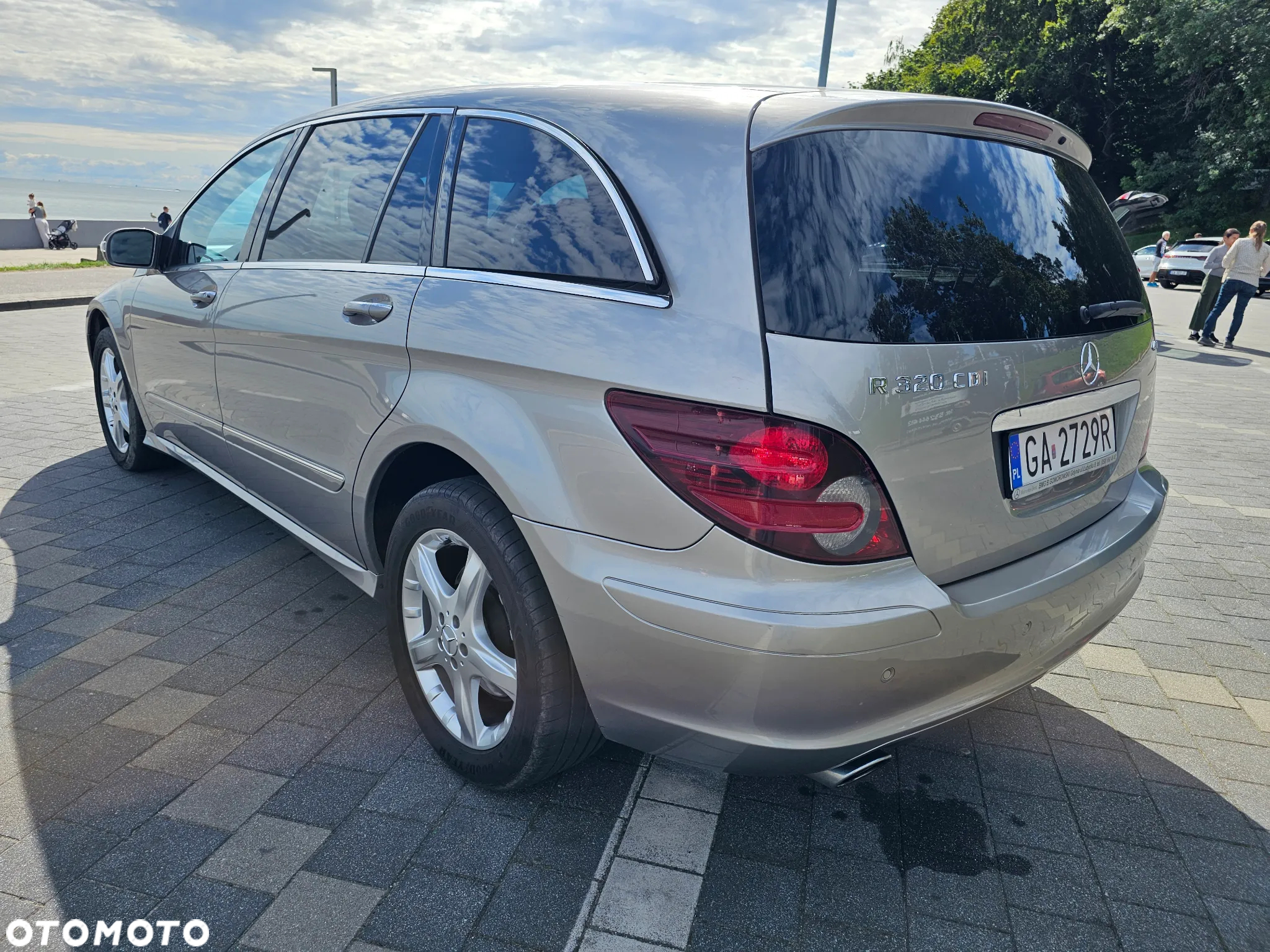 Mercedes-Benz Klasa R 320 CDI L 4Matic 7G-TRONIC Travel Edition - 6
