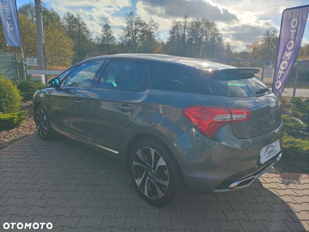 Citroën DS5 Hybrid4 - 16