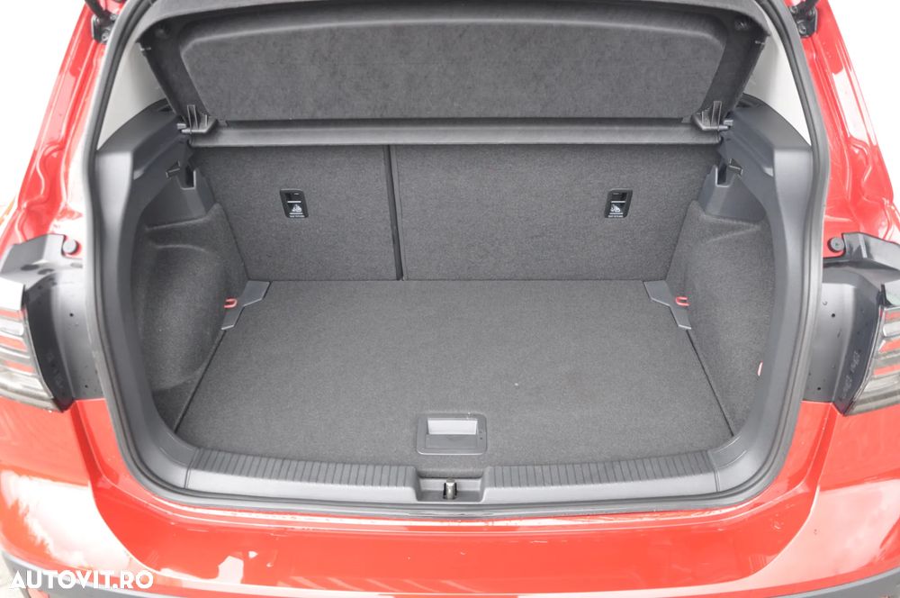 Volkswagen T-Cross 1.5 TSI DSG Advanced - 27