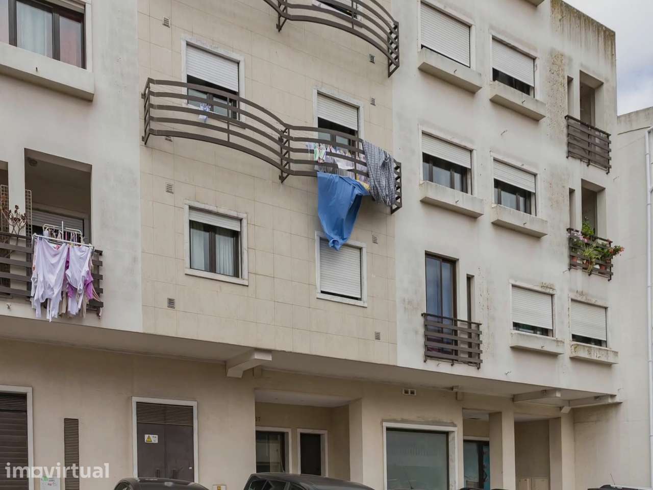 T2 com 2 casas de banho em Casal de Cambra - Grande imagem: 3/27