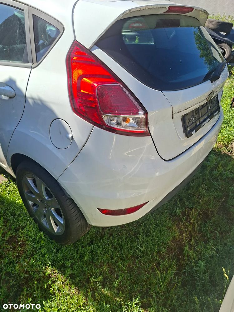 Ford Fiesta VII Mk7 15r maska zderzak drzwi klapa kolor hc lewa - 8