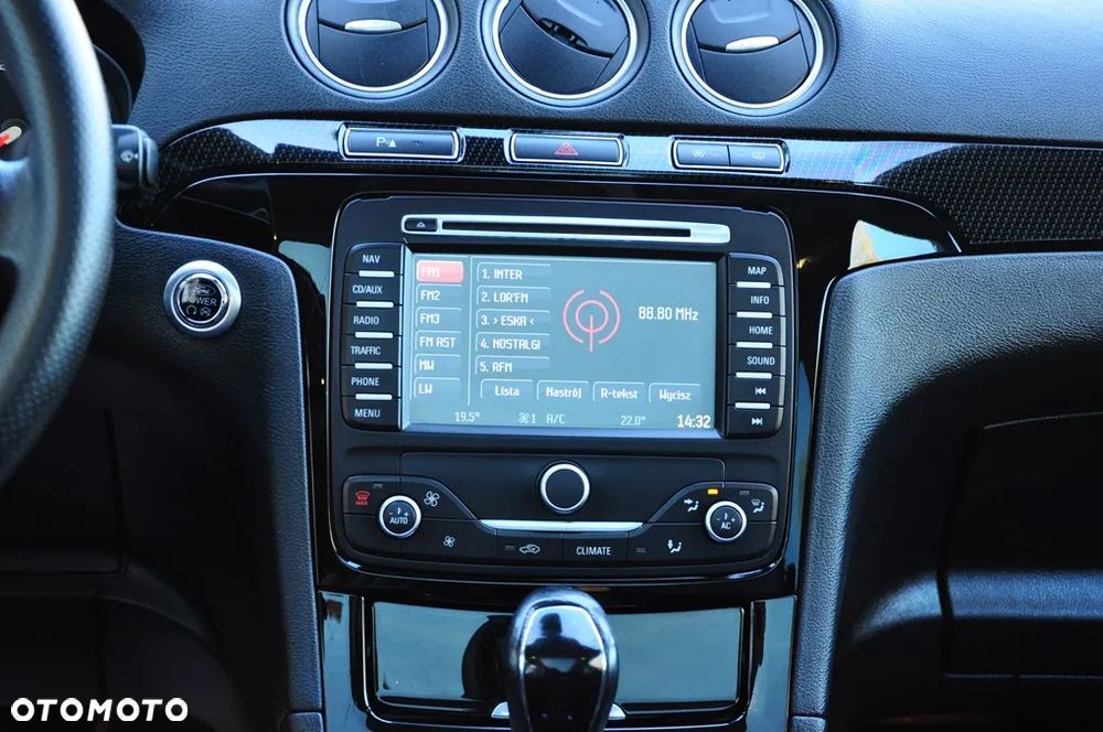 Ford S-Max 2.0 TDCi DPF Titanium X - 35