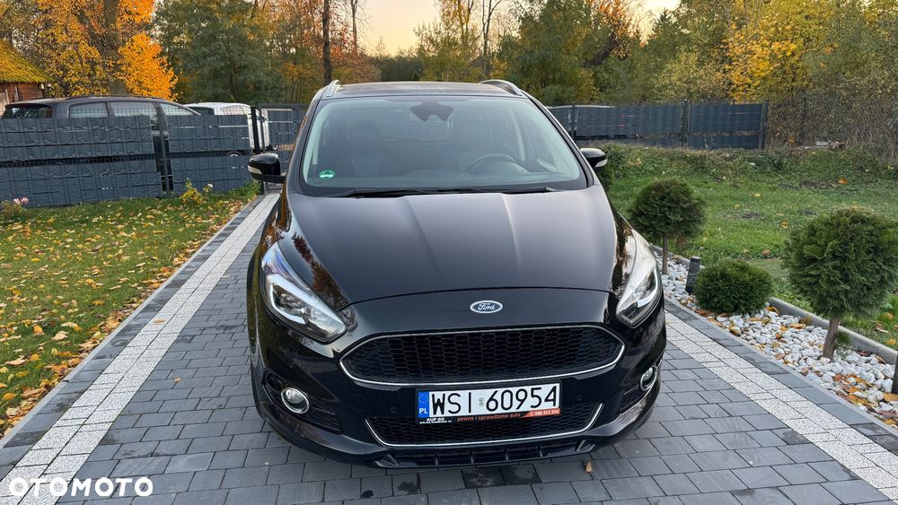 Ford S-Max - 31