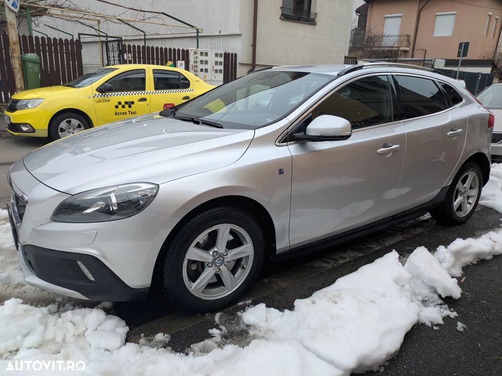 Volvo V40 D3 Aut Summum - 1