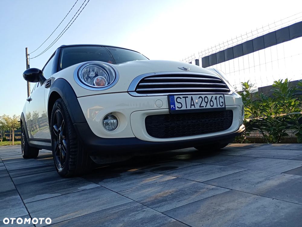 MINI Clubman Cooper D - 18